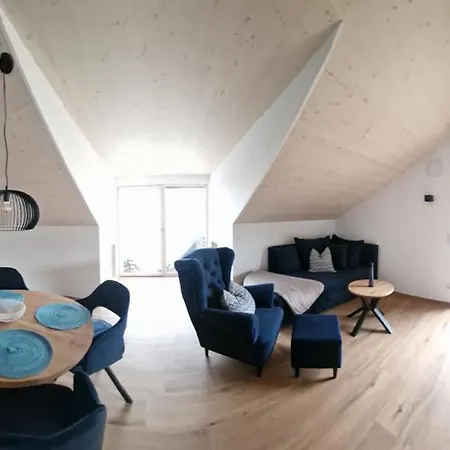 Cozy Cube 1 Luxury Apartments, Nah An Der Messe, 30 Minuten Zu Den Bergen Und Seen, 20 Minuten Nach Muenchen *