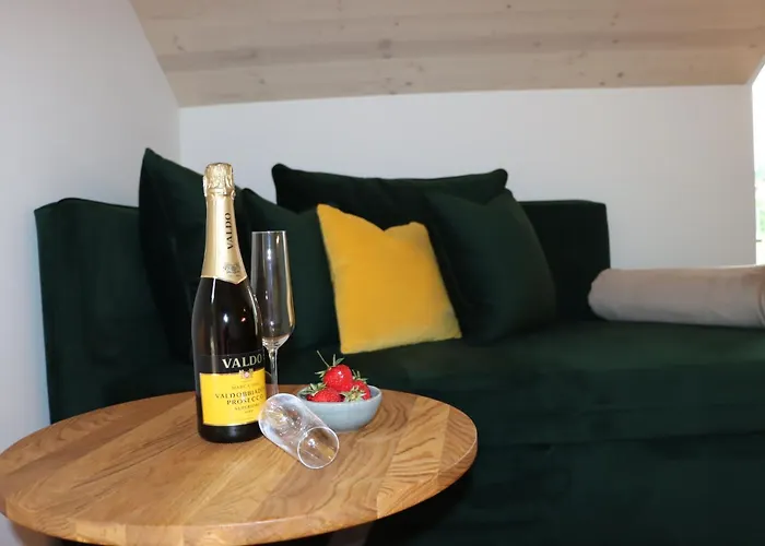 דירה Cozy Cube 1 Luxury Apartments, Nah An Der Messe, 30 Minuten Zu Den Bergen Und Seen, 20 Minuten Nach Muenchen Glonn