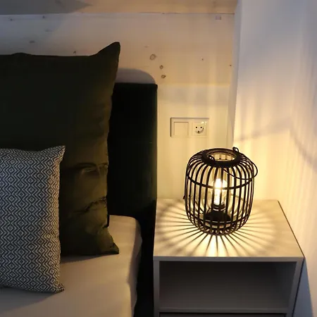 Cozy Cube 1, Nah An Der Messe Muenchen Den Bergen Und Seen شقة جلُن