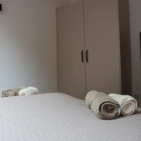 Cozy Cube 1, Nah An Der Messe Muenchen Den Bergen Und Seen Apartment *