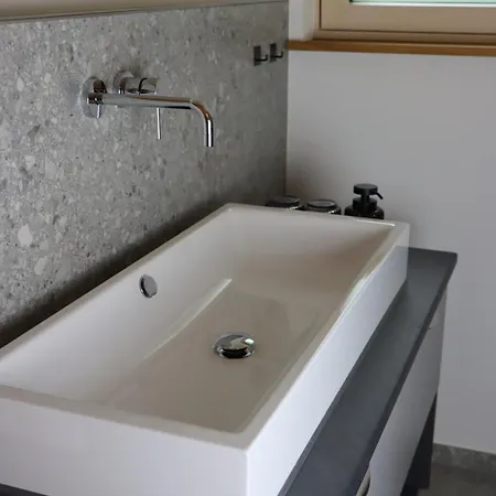 Cozy Cube 1 Luxury Apartments, Nah An Der Messe, 30 Minuten Zu Den Bergen Und Seen, 20 Minuten Nach Muenchen Glonn