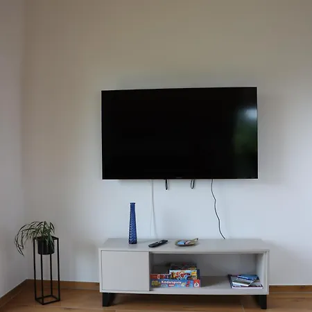 Cozy Cube 1, Nah An Der Messe Muenchen Den Bergen Und Seen Apartment *