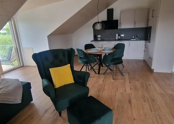 Cozy Cube 1 Luxury Apartments, Nah An Der Messe, 30 Minuten Zu Den Bergen Und Seen, 20 Minuten Nach Muenchen *