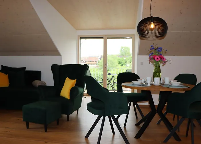 Appartement Cozy Cube 1 Luxury Apartments, Nah An Der Messe, 30 Minuten Zu Den Bergen Und Seen, 20 Minuten Nach Muenchen *